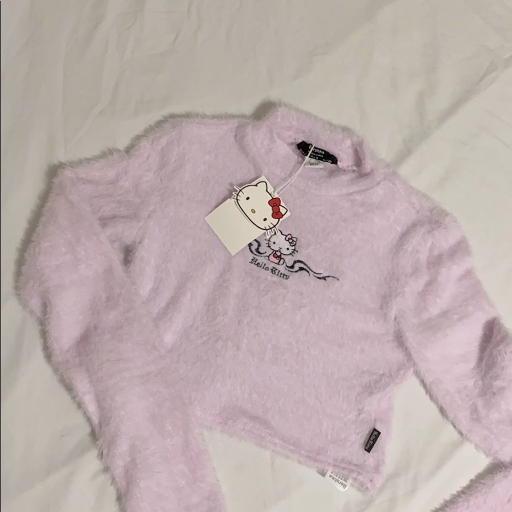 Limited Edition BershkaxHello Kitty Fuzzy Sweater